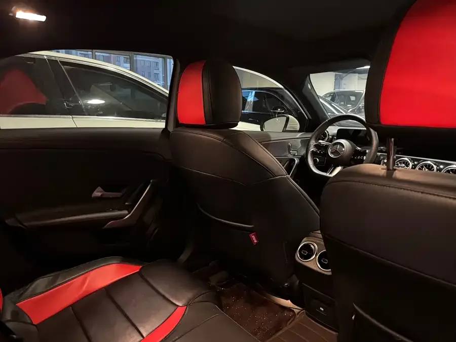 Mercedes-Benz Class A Mercedes-Benz A-Class 2023 A 200 L Fashion Edition 2023 — миниатюра 3
