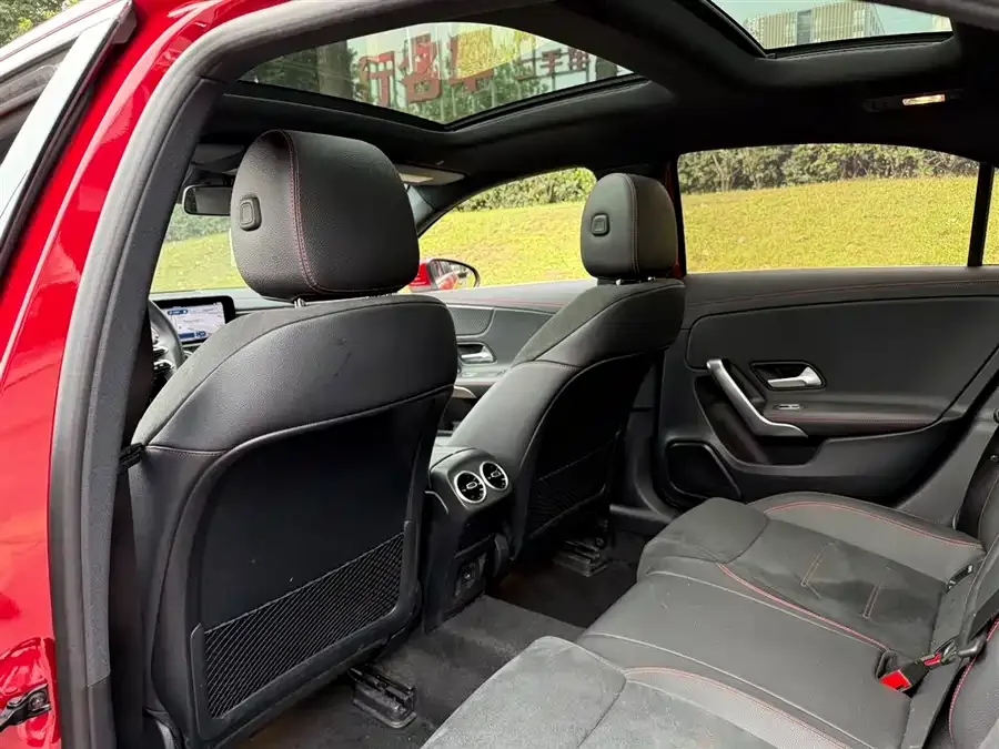 Mercedes-Benz Class A Mercedes-Benz A-Class 2023 A 200 L Fashion Edition 2023 — миниатюра 3