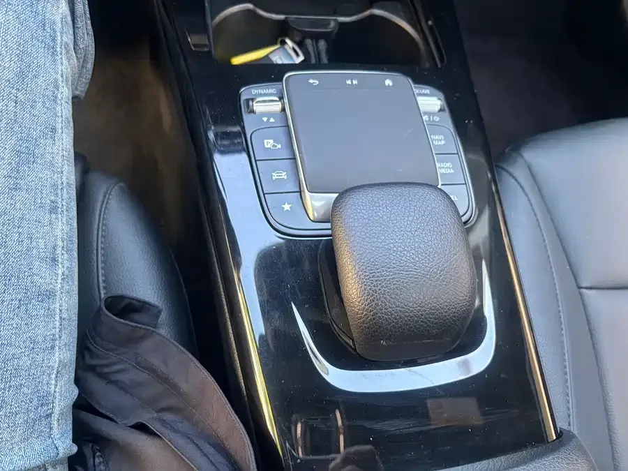 Mercedes-Benz Class A Mercedes-Benz A-Class 2023 A 200 L Dynamic Edition 2023 — миниатюра 3