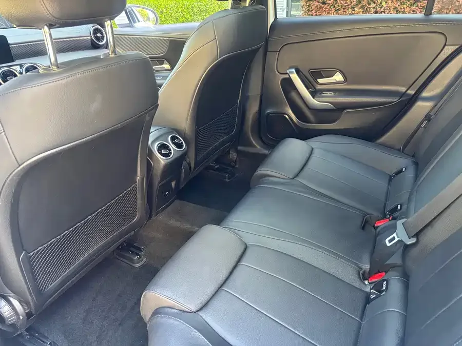 Mercedes-Benz Class A Mercedes-Benz A-Class 2023 A 200 L Dynamic Edition 2023 — миниатюра 5