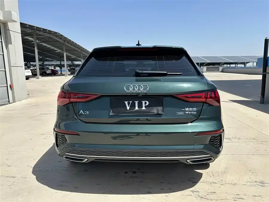 Audi A3 2023 Sportback 35 TFSI stylish and sporty 2023 — миниатюра 2