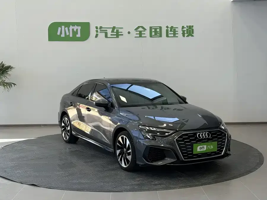 Audi A3 2023 facelift A3L Limousine 35 TFSI stylish and sporty 2023 — миниатюра 2
