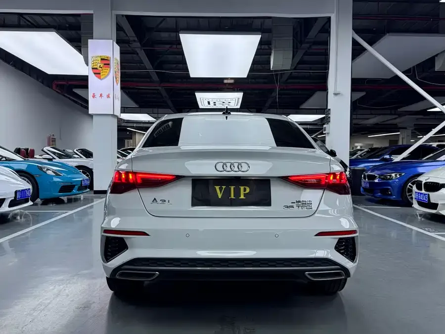 Audi A3 2023 A3L Limousine 35 TFSI Fashion Sports 2023 — миниатюра 5