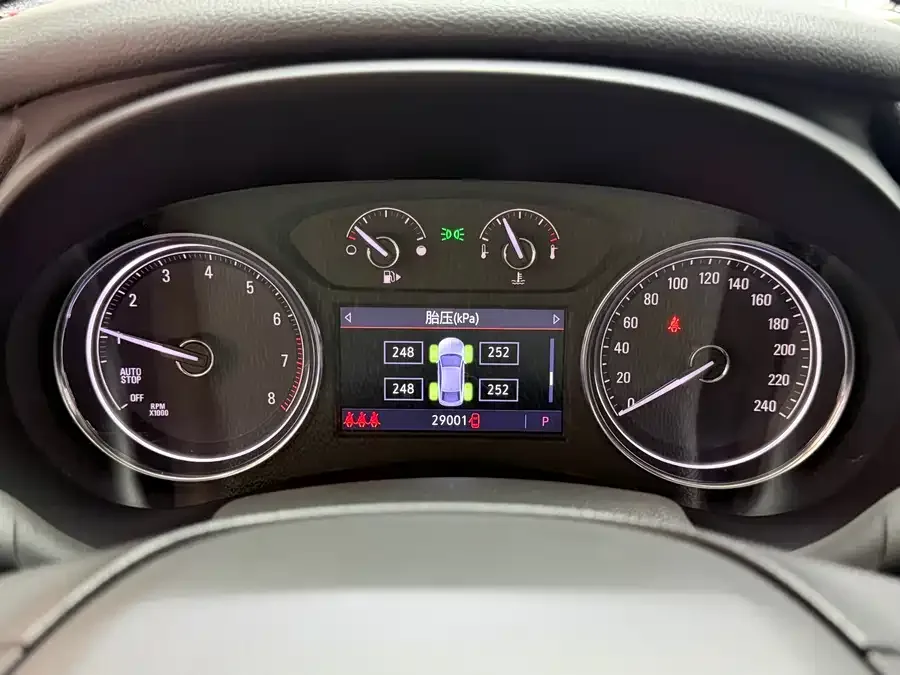 Buick LaCrosse LaCrosse 2022 652T Luxury 2023 — миниатюра 4