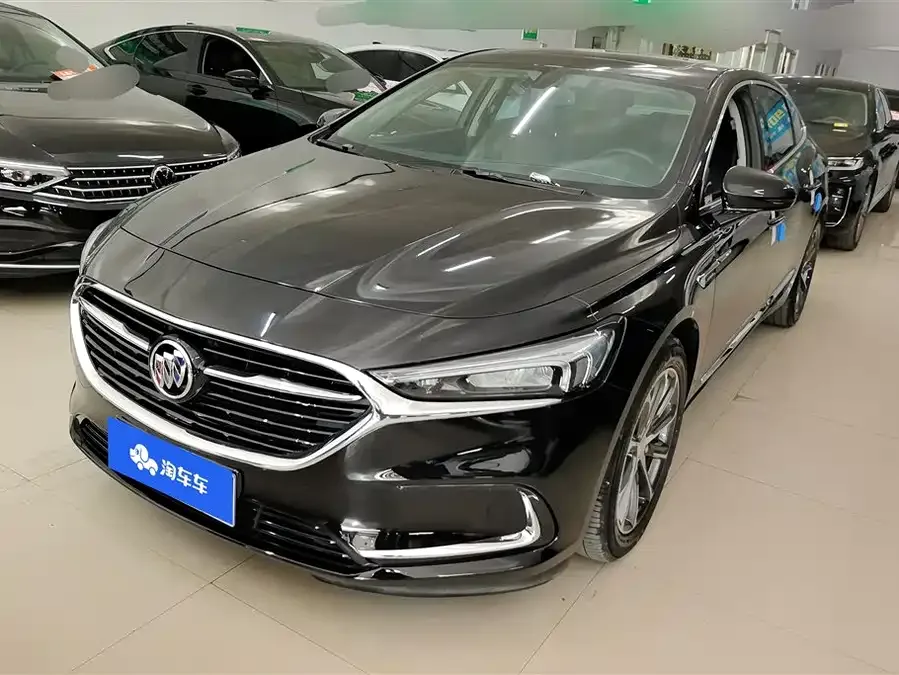 Buick LaCrosse LaCrosse 2022 652T Luxury 2023 — фото 1, купить с доставкой в Москву