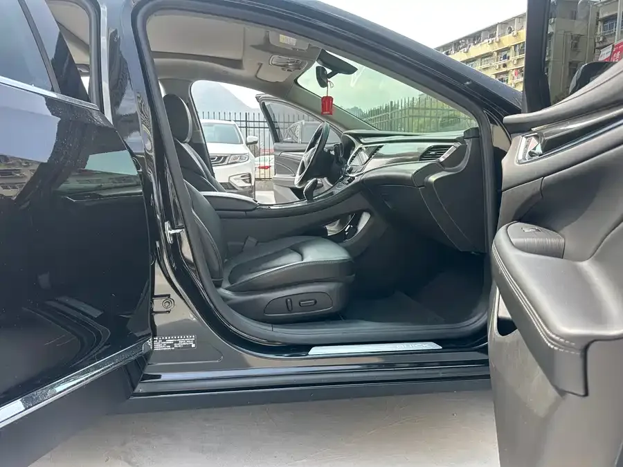 Buick LaCrosse LaCrosse 2021 552T Luxury 2022 — миниатюра 4