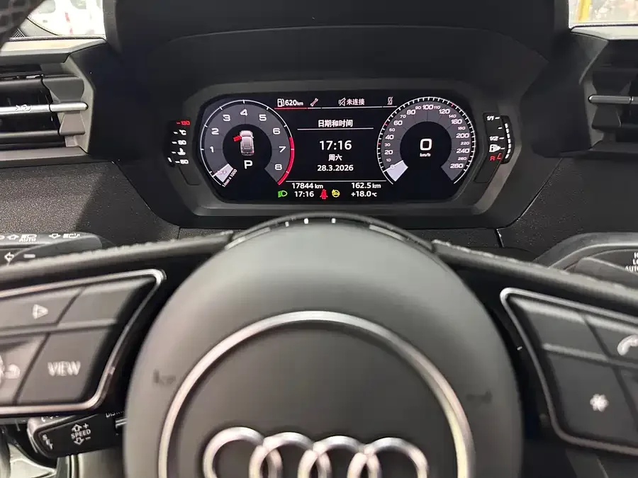 Audi A3 2024 Sportback 35 TFSI stylish and sporty 2024 — миниатюра 4