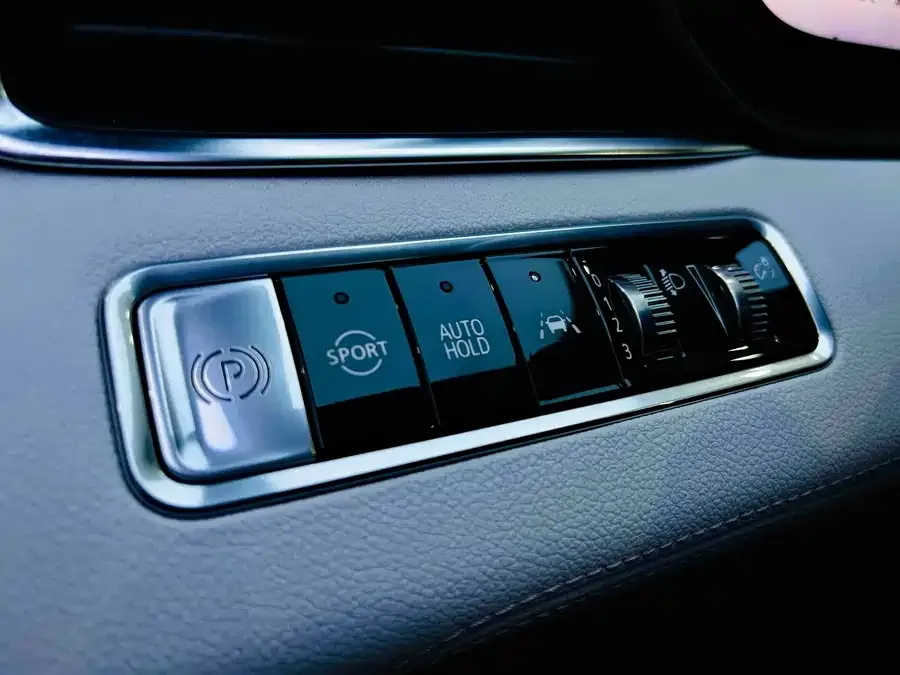 Buick LaCrosse LaCrosse 2023 28T Premium Edition 2024 — миниатюра 4