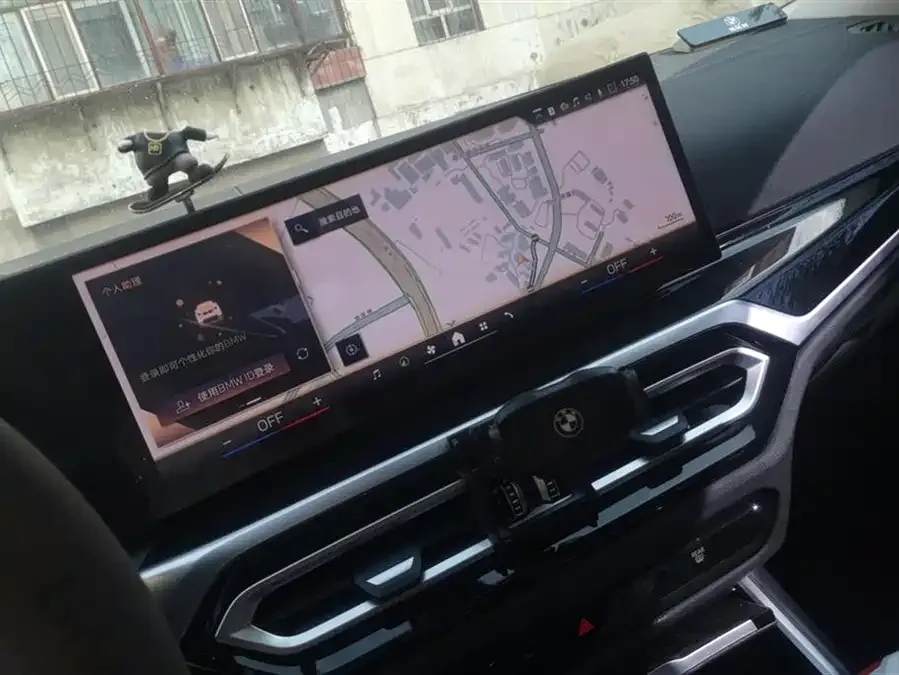 BMW 3 series BMW 3 Series 2024 320Li M Sport Package 2024 — миниатюра 4