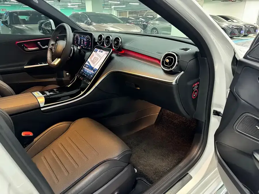 Mercedes-Benz Class C Mercedes-Benz C-Class 2024 C 200 L Sports Edition 2024 — миниатюра 5