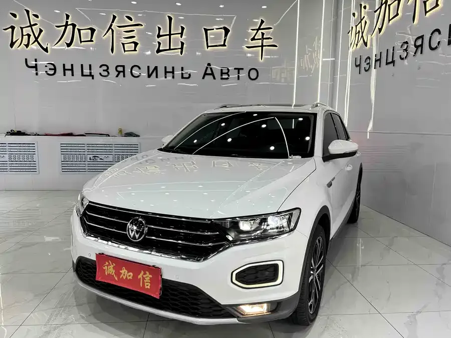 Volkswagen T-ROC T-ROC 2022 280TSI DSG 2WD Comfort PLUS 2022 — фото 1, купить с доставкой в Москву