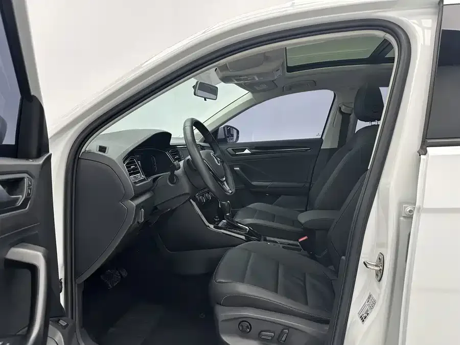 Volkswagen T-ROC T-ROC 2022 280TSI DSG 2WD Comfort PLUS 2022 — миниатюра 2