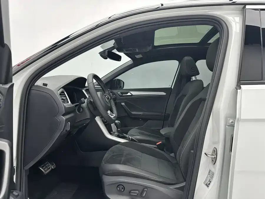 Volkswagen T-ROC T-ROC 2022 280TSI DSG 2WD R-Line Pro PLUS 2023 — миниатюра 2