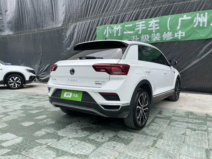 Volkswagen T-ROC T-ROC 2021 280TSI DSG four-wheel drive luxury smart connected version 2022 — миниатюра 2