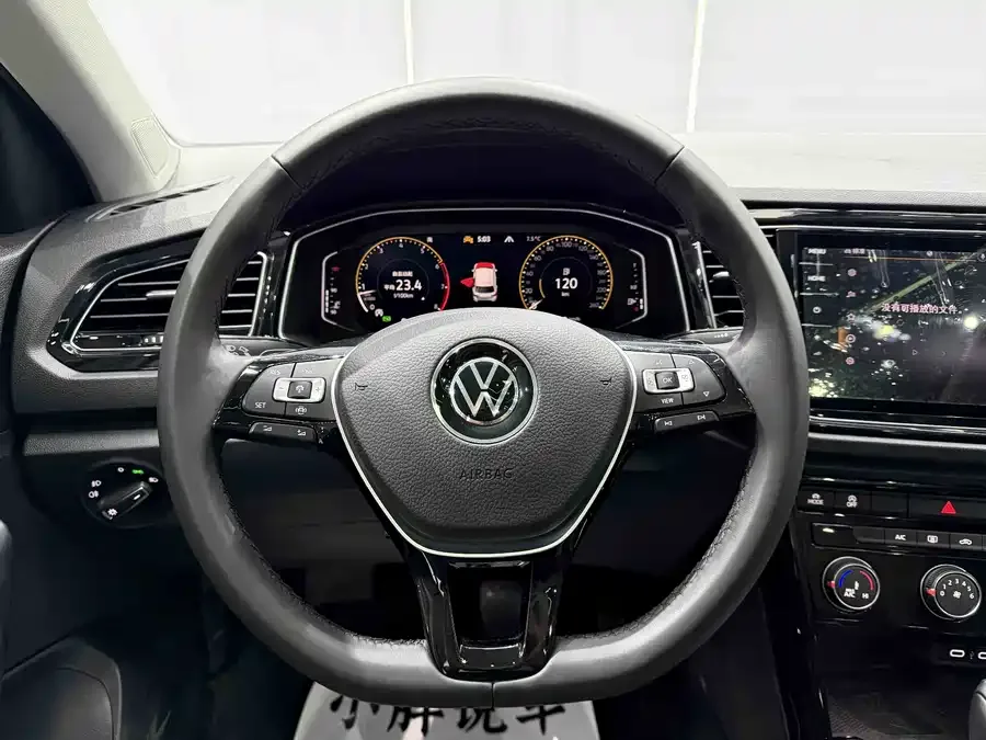 Volkswagen T-ROC T-ROC 2022 280TSI DSG 2WD Comfort PLUS 2022 — миниатюра 4