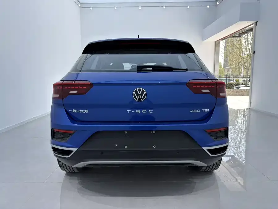 Volkswagen T-ROC T-ROC 2021 280TSI DSG 2WD Comfort Smart Edition 2022 — миниатюра 2