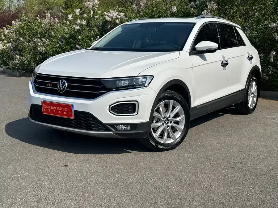 Volkswagen T-ROC T-ROC 2022 280TSI DSG 2WD Elite PLUS 2023 — фото 1, купить с доставкой в Москву