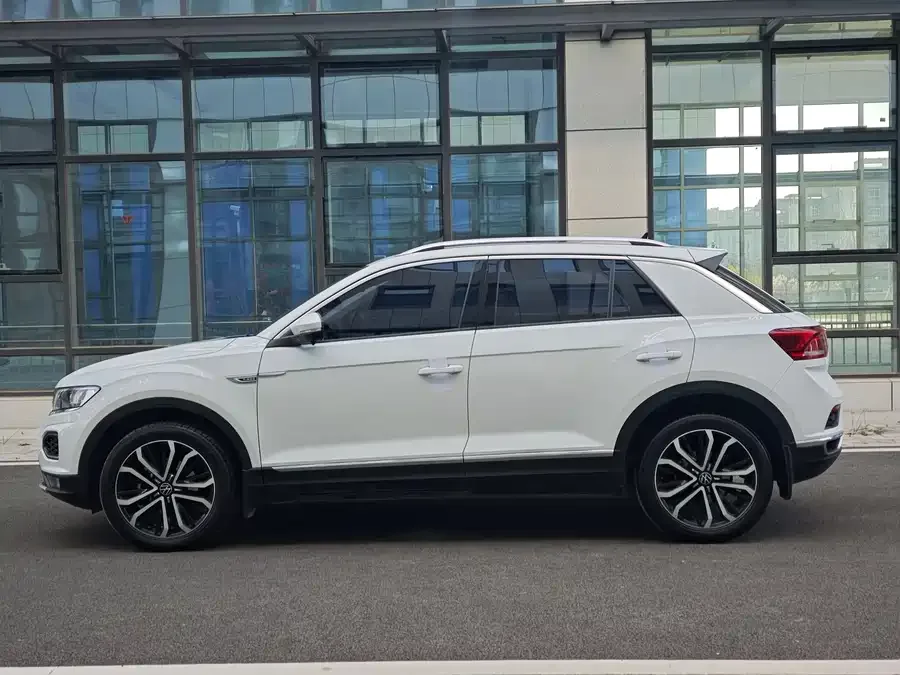 Volkswagen T-ROC T-ROC 2021 280TSI DSG 2WD Comfort Smart Edition 2022 — миниатюра 5