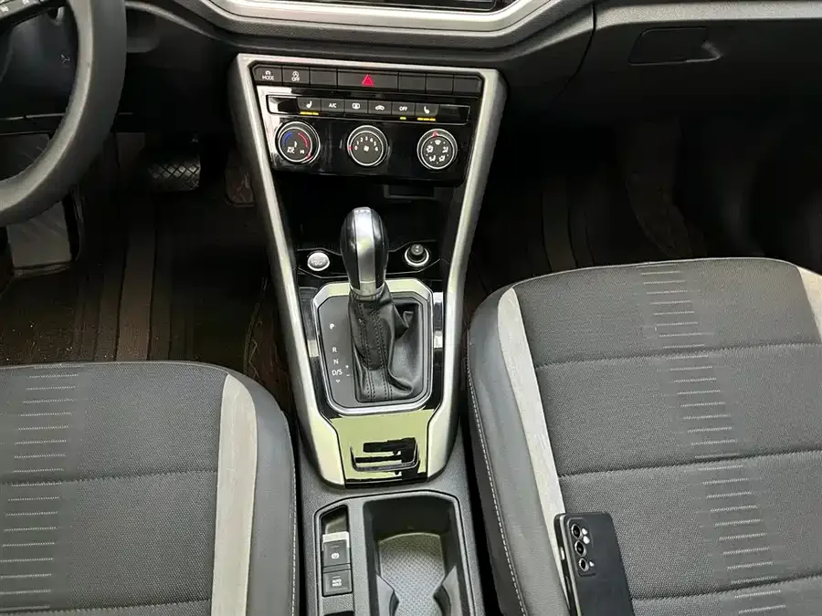 Volkswagen T-ROC T-ROC 2022 280TSI DSG 2WD Elite PLUS 2022 — миниатюра 2