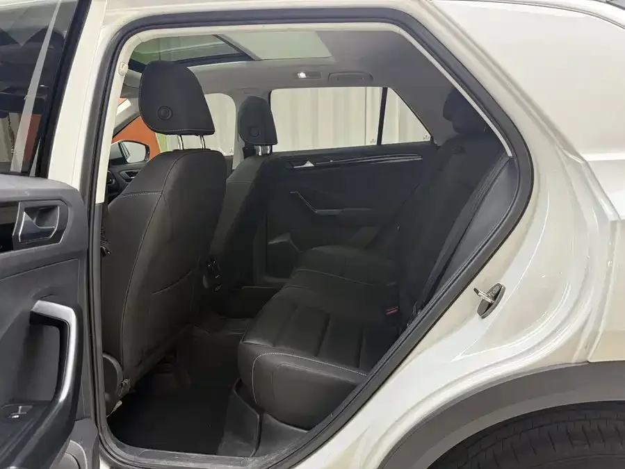 Volkswagen T-ROC T-ROC 2022 280TSI DSG 2WD Comfort PLUS 2022 — миниатюра 2