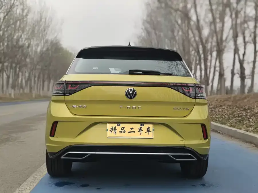 Volkswagen T-ROC T-ROC 2023 300TSI DSG 2WD Starlight Edition 2023 — миниатюра 2