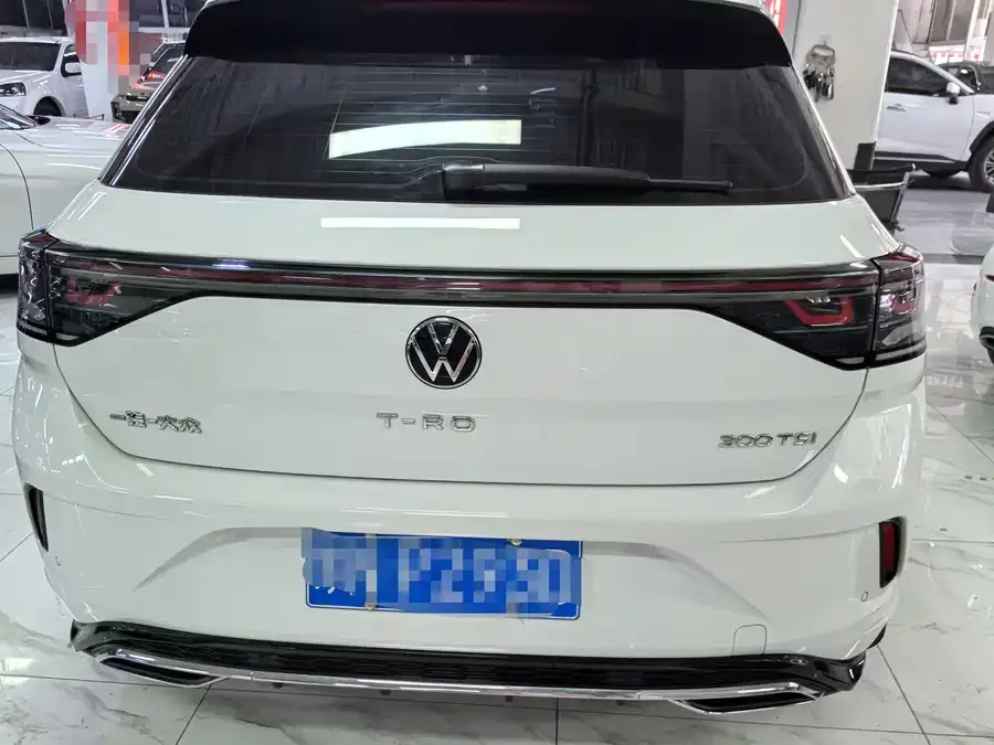 Volkswagen T-ROC T-ROC 2025 300TSI DSG 2WD Chenguang Edition 2025 — миниатюра 2