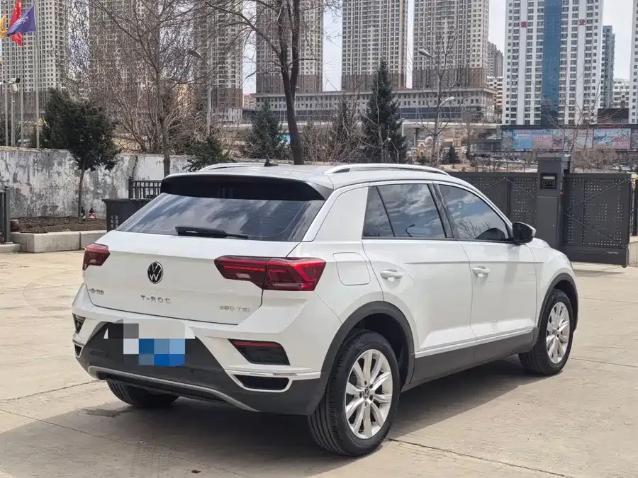 Volkswagen T-ROC T-ROC 2022 280TSI DSG 2WD Elite PLUS 2022 — миниатюра 3