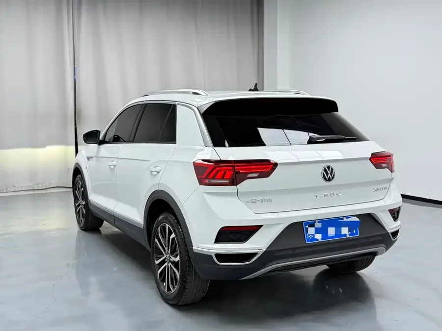 Volkswagen T-ROC T-ROC 2022 280TSI DSG 2WD Comfort PLUS 2022 — миниатюра 4