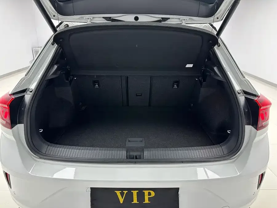 Volkswagen T-ROC T-ROC 2022 280TSI DSG 2WD R-Line Pro PLUS 2022 — миниатюра 3