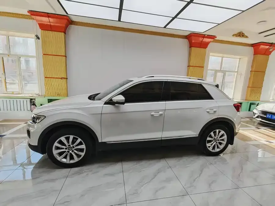 Volkswagen T-ROC T-ROC 2022 280TSI DSG 2WD Elite PLUS 2022 — миниатюра 2