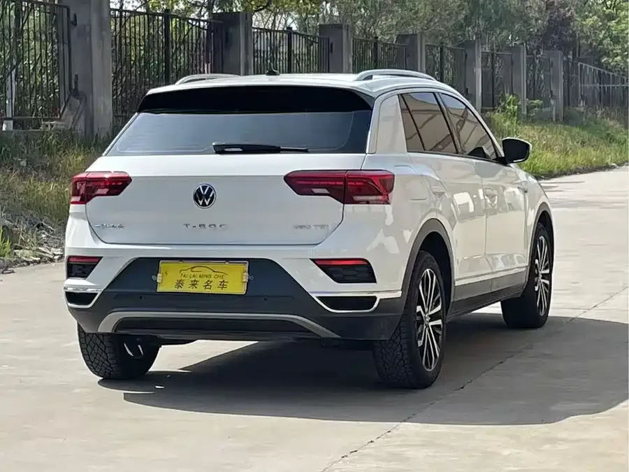 Volkswagen T-ROC T-ROC 2022 280TSI DSG 2WD Comfort PLUS 2023 — миниатюра 3