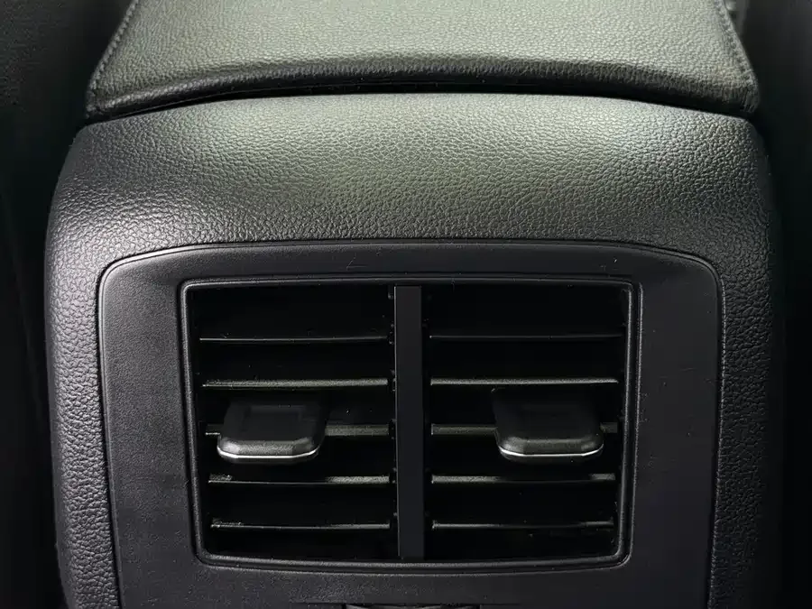 Volkswagen T-ROC T-ROC 2022 280TSI DSG 2WD Comfort PLUS 2022 — миниатюра 5