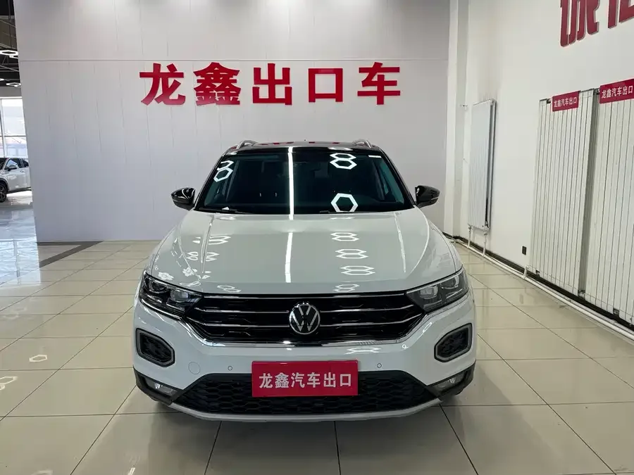Volkswagen T-ROC T-ROC 2022 280TSI DSG 2WD Comfort PLUS 2023 — фото 1, купить с доставкой в Москву
