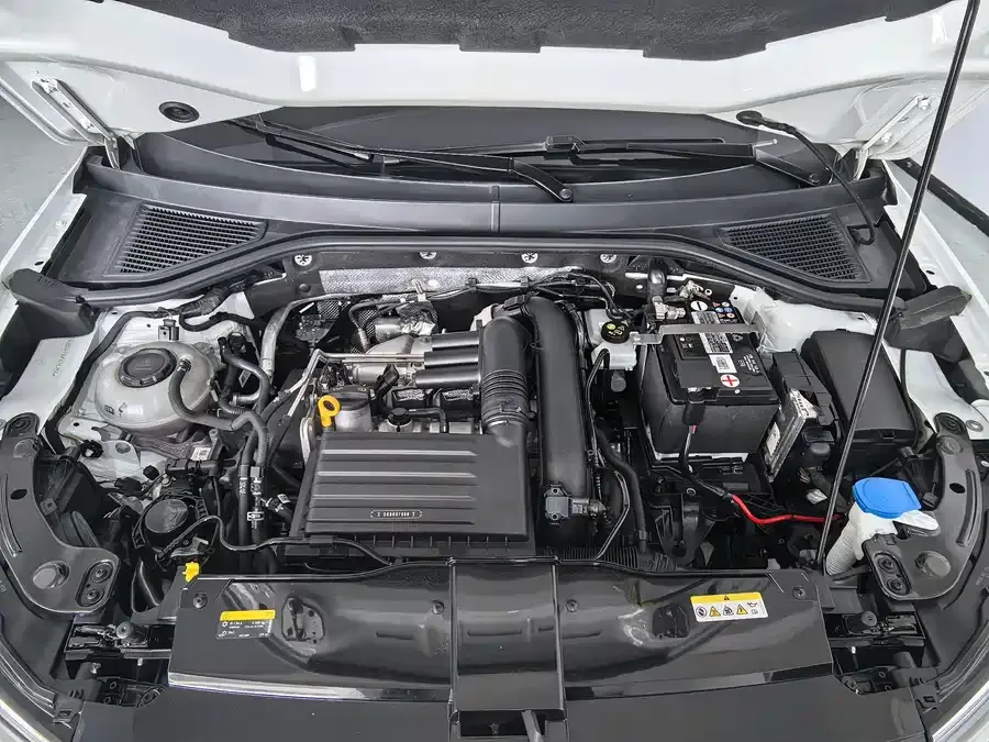 Volkswagen T-ROC T-ROC 2022 280TSI DSG 2WD Comfort PLUS 2022 — миниатюра 4