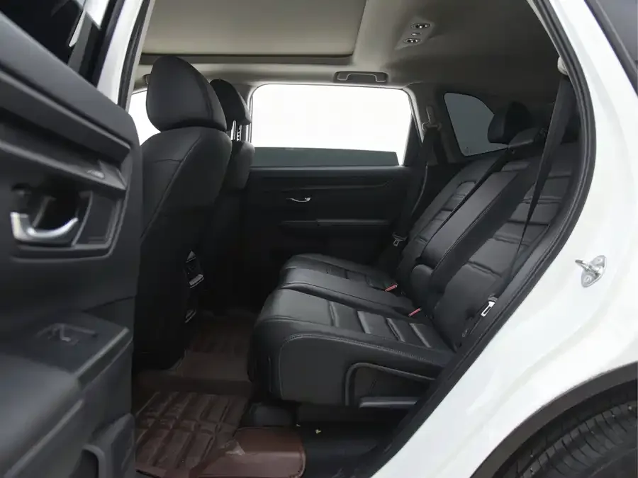 Honda CR-V 2023 240TURBO 2WD Front Edition 5 Seaters 2023 — миниатюра 3