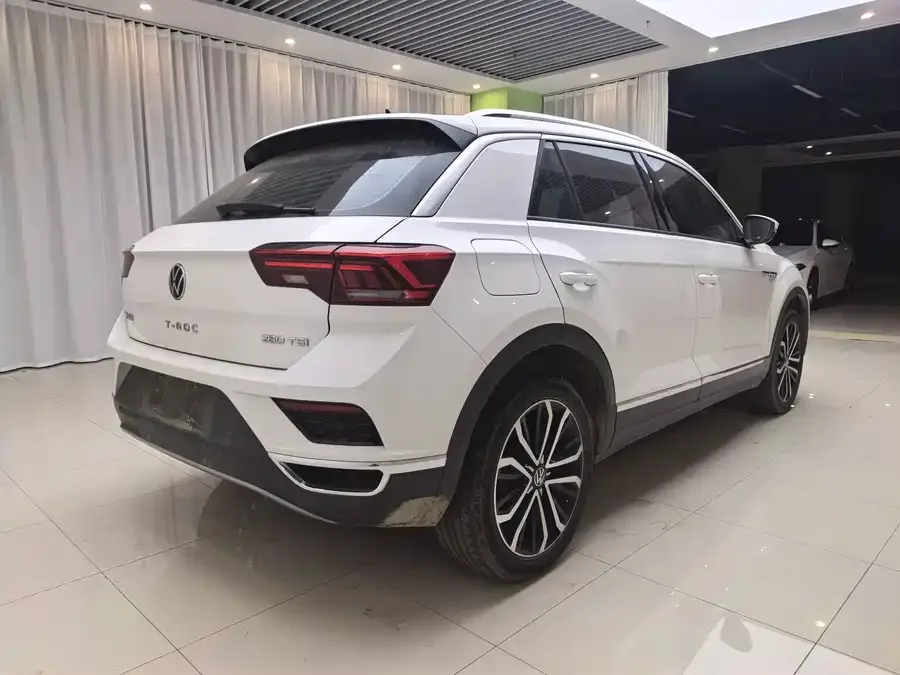 Volkswagen T-ROC T-ROC 2022 280TSI DSG 2WD Comfort PLUS 2023 — миниатюра 5