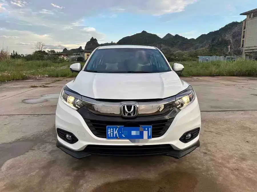 Honda Vezel Binzhi 2020 1.5L CVT Pioneer Edition 2022 — фото 1, купить с доставкой в Москву