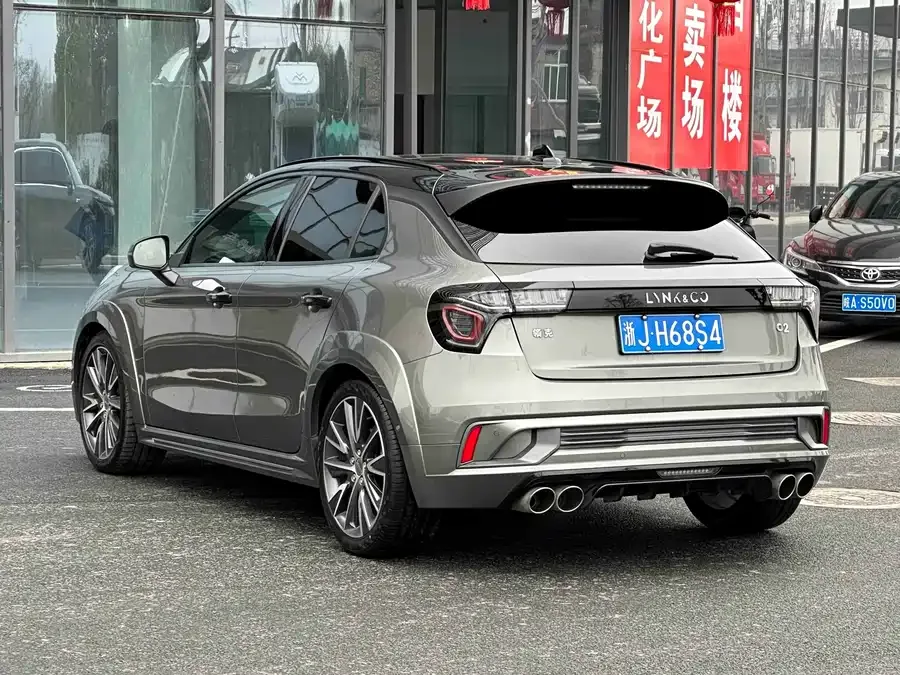Lynk & Co 02 Hatchback Lynk & Co 02 Hatchback 2022 2.0TD Pro 2022 — миниатюра 4