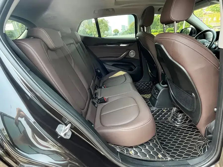 BMW X2 2022 sDrive25i M Sport Package 2022 — миниатюра 4