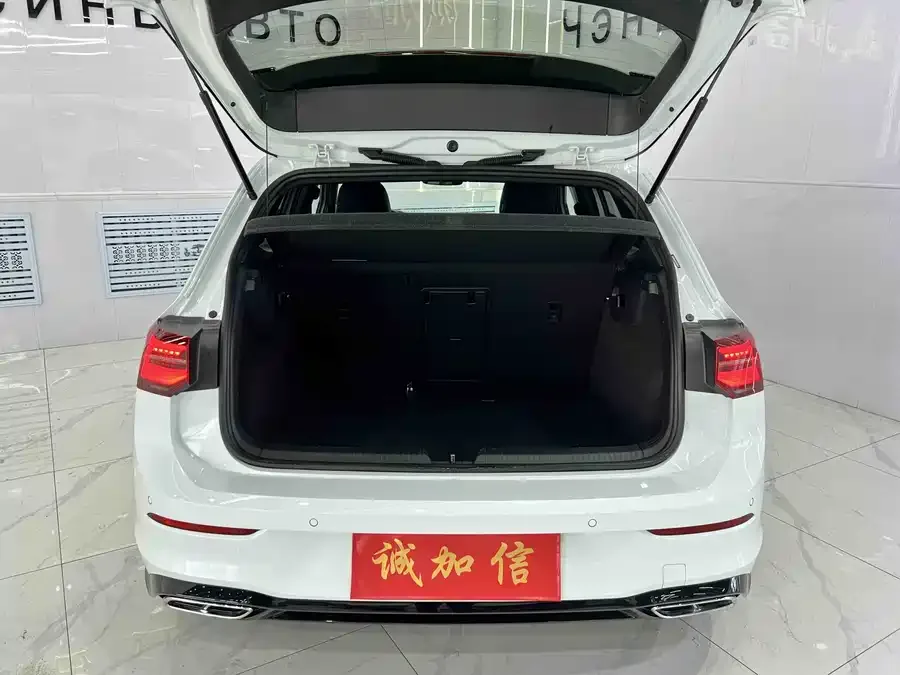 Volkswagen golf Golf 2021 280TSI DSG R-Line 2023 — миниатюра 5