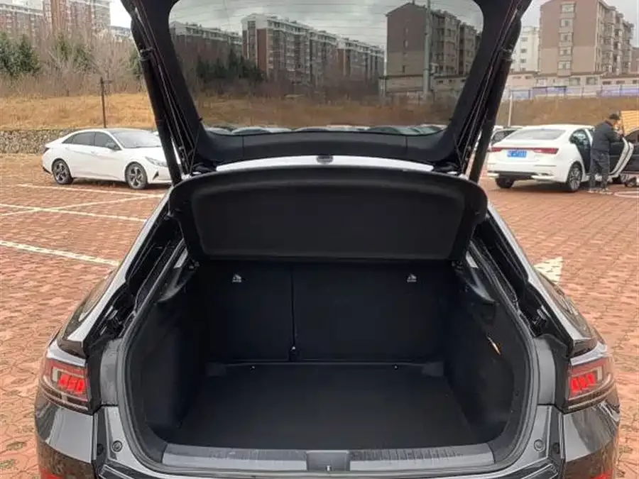 Volkswagen Lamando 2022 Lingdu Lingdu L 280TSI DSG Cool Edition 2023 — миниатюра 4