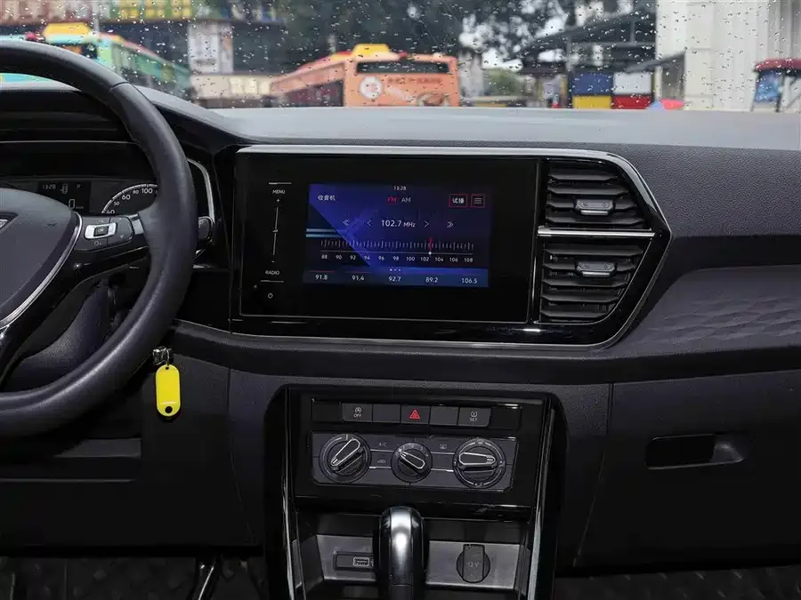 Jetta VS5 Jetta VS5 2022 280TSI Automatic Progressive Pro 2022 — миниатюра 4
