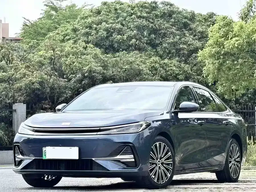 Geely Galaxy A7 Galaxy A7 2025 EM-i 150km Starship Edition 2025 — фото 1, купить с доставкой в Москву