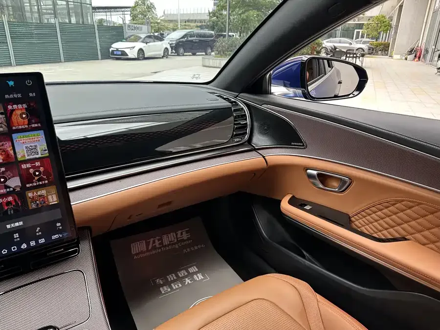 BYD Second-hand Han 2022 DM-i 121KM Premium Edition 2023 — миниатюра 3