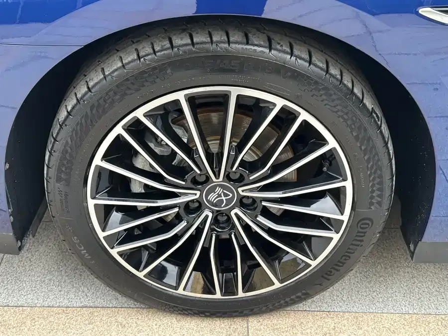 BYD Second-hand Han 2022 DM-i 121KM Premium Edition 2023 — миниатюра 5