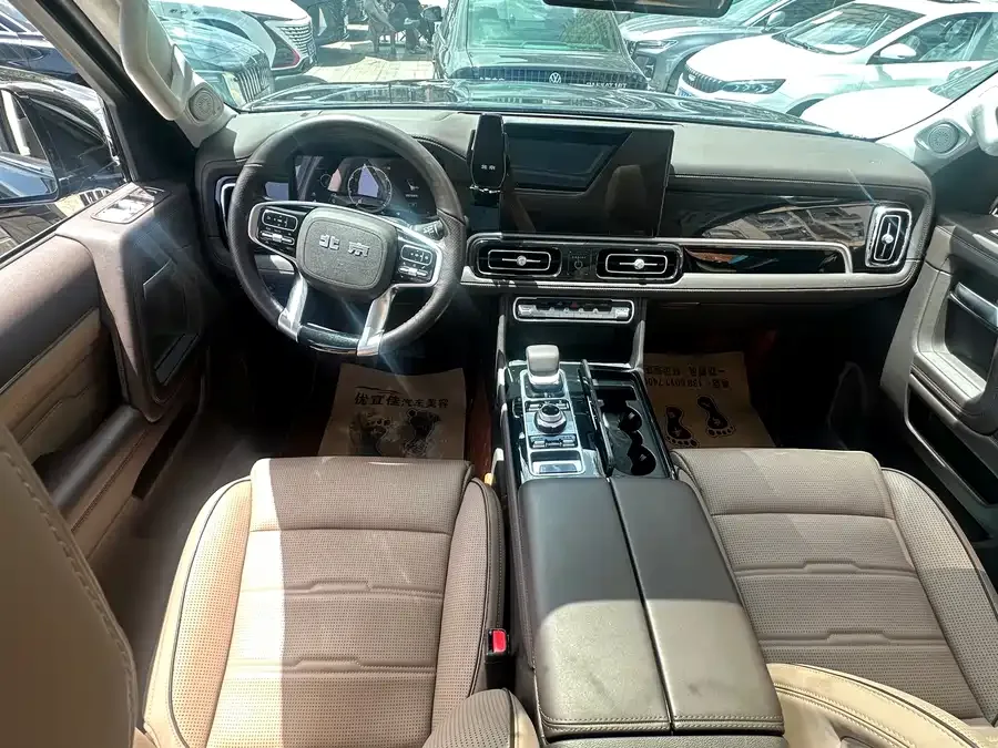 BAIC BJ60 Beijing Off-road BJ60 2023 2.0T Qianli Edition Five-seater 2023 — миниатюра 2