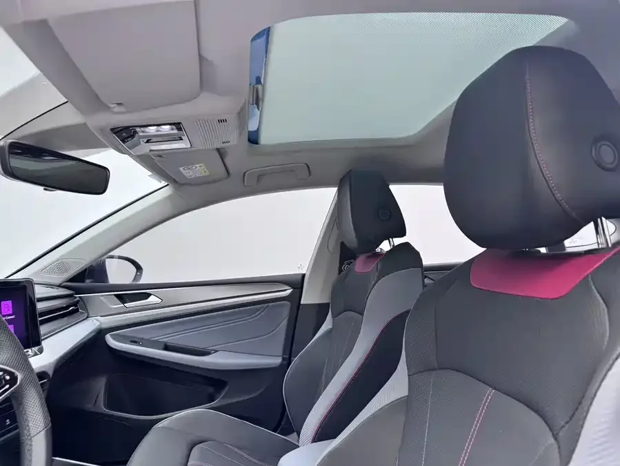 Volkswagen Lamando 2023 Lingdu Lingdu L 280TSI DSG Cool Edition 2023 — миниатюра 5