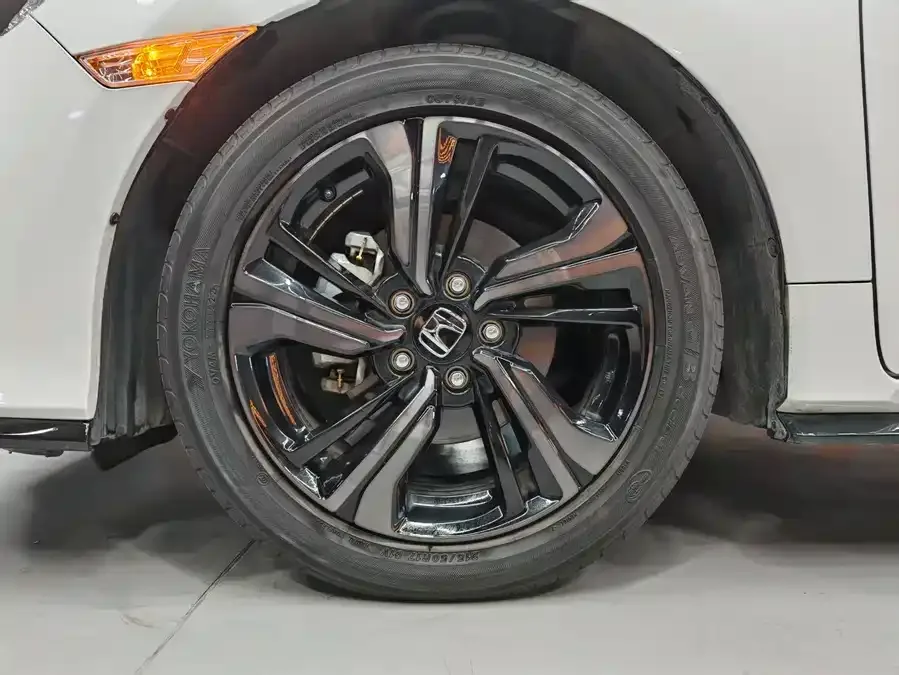 Honda Civic Civic 2021 HATCHBACK 220TURBO Manual Driving Fun Control 2022 — миниатюра 3