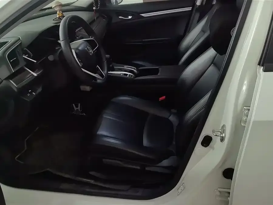 Honda Civic Civic 2021 HATCHBACK 220TURBO CVT New Control 2022 — миниатюра 3