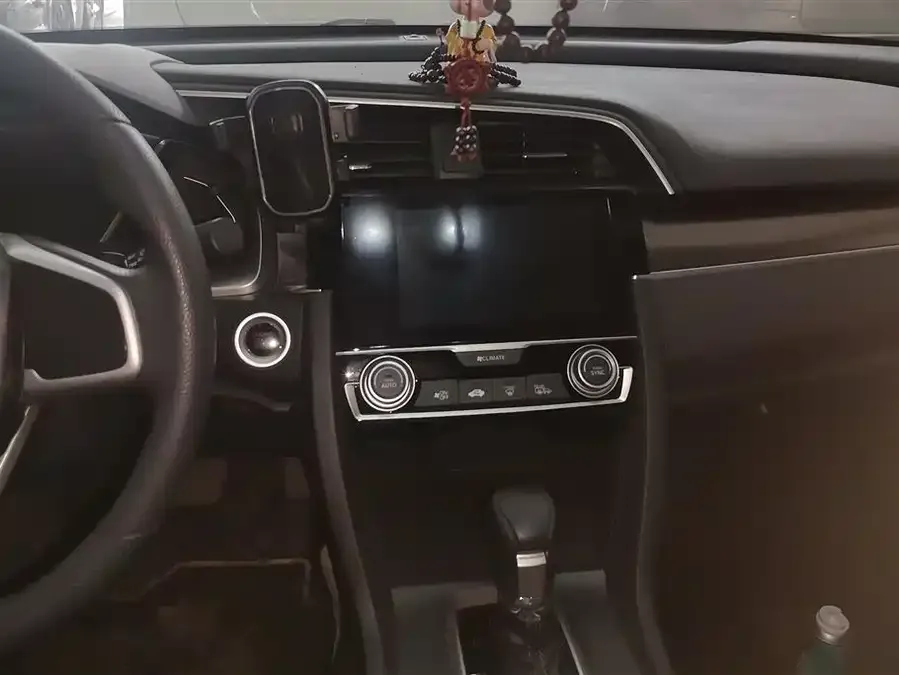 Honda Civic Civic 2021 HATCHBACK 220TURBO CVT New Control 2022 — миниатюра 4